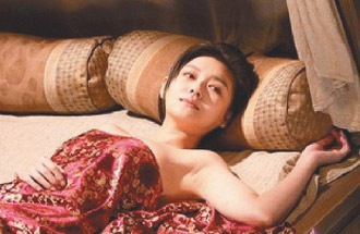 大S《劍雨》中裸戲多 導(dǎo)演盛贊