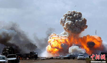 全球媒體質疑多國聯軍 濫用武力空襲利比亞