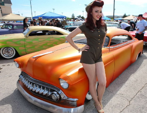 趣圖：美國拉斯維加斯舉行鄉村搖滾周車展