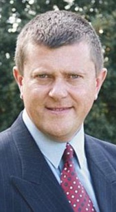 警民關(guān)系改善有新招？英一警察聯(lián)合會呼吁警員秀文身