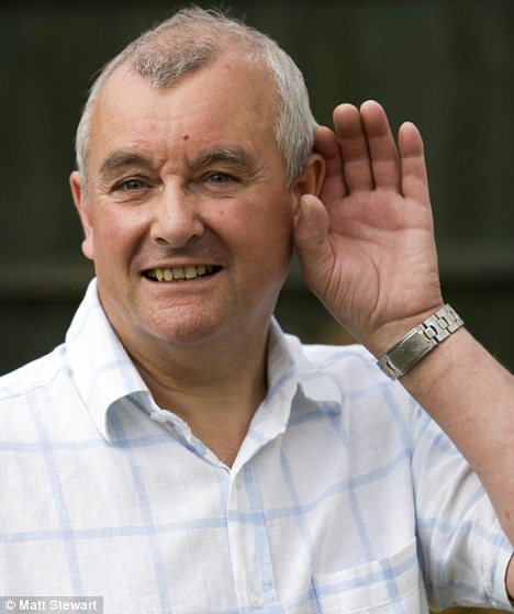 英國奇男子能聽“五臟六腑”聲？ 不是超能力而是患耳疾