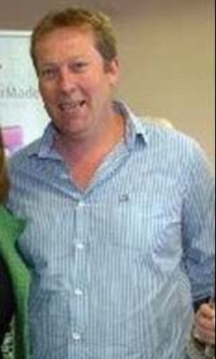 英新娘“偷竊”公司17萬英鎊 為自己打造奢侈夢幻婚禮