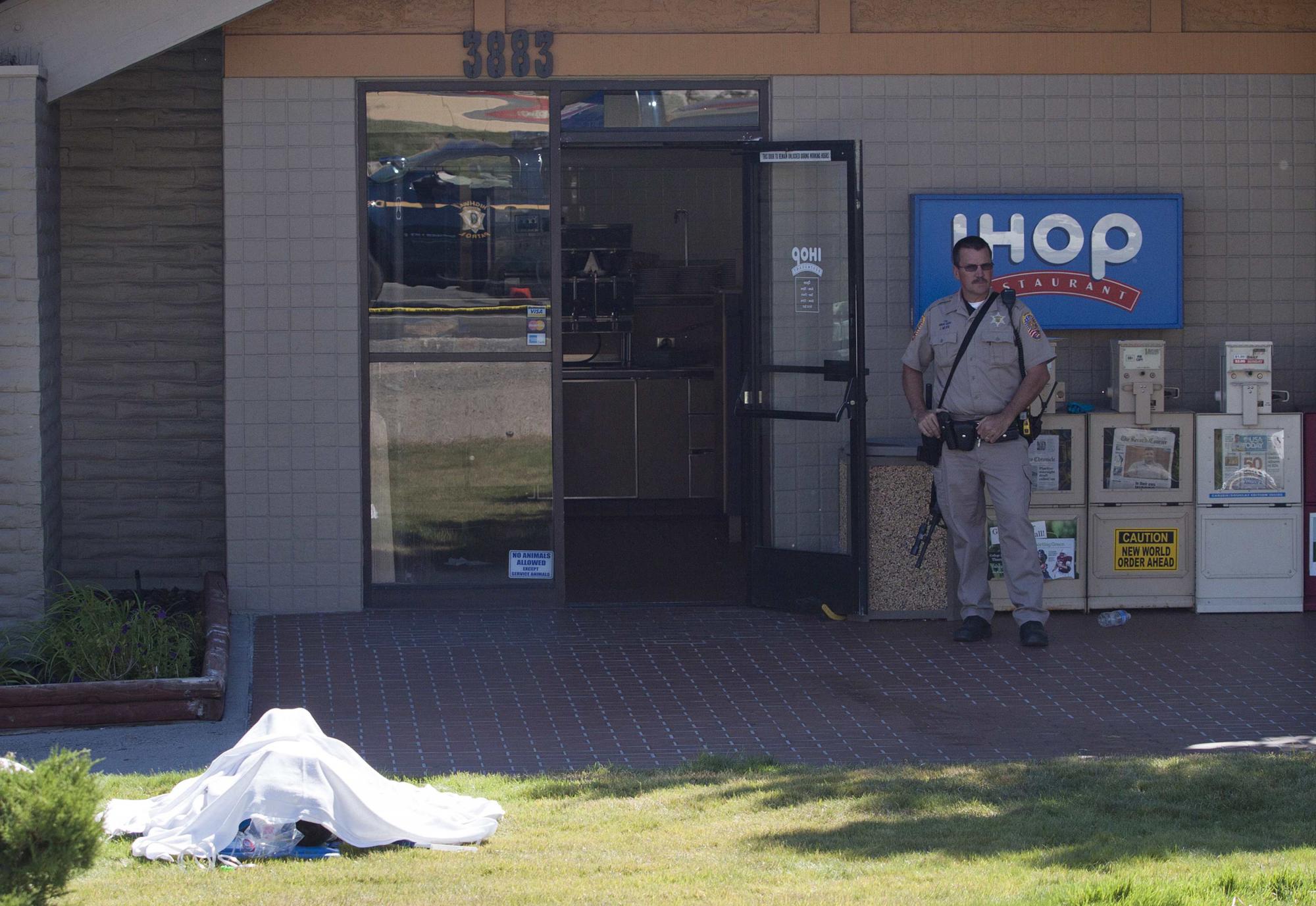 美國內(nèi)華達(dá)州發(fā)生槍擊事件 兇手致3死8傷后自殺