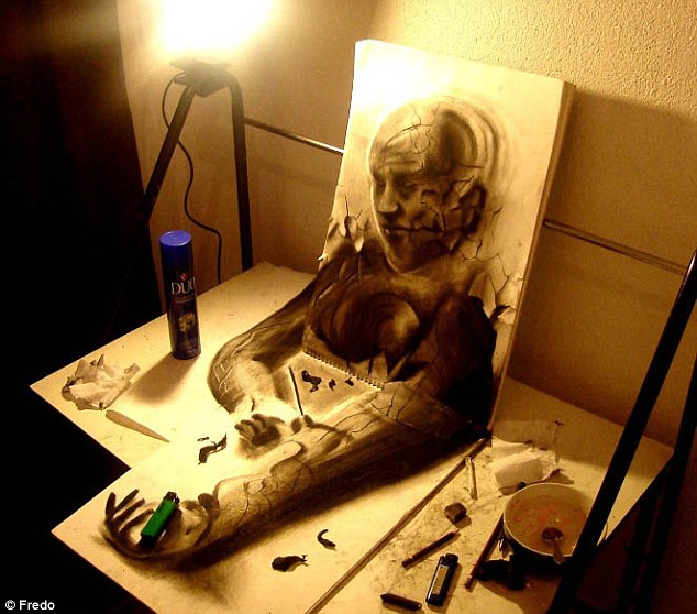 智利20歲藝術(shù)家手繪3D鉛筆畫(huà) 栩栩如生網(wǎng)上受熱捧