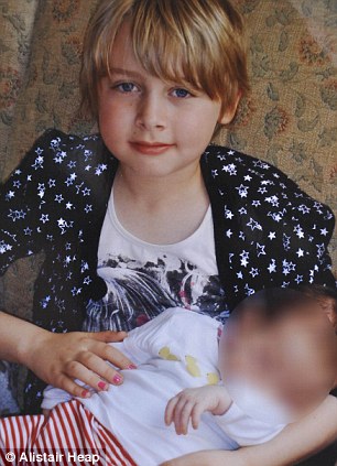 英10歲男孩患性別認同障礙 新學期開始改名變女孩