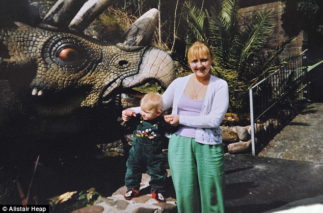 英10歲男孩患性別認同障礙 新學期開始改名變女孩