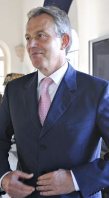 布萊爾被爆與以色列女富豪“有染” 媒體向切麗“要說法”