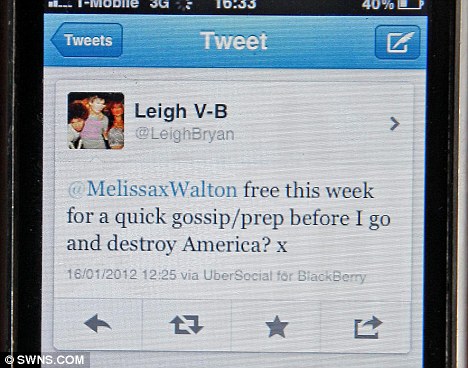 微博發言要慎重!兩英國人因不當言論招致美警方問詢遣返