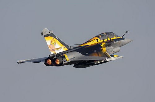 印度將斥資120億美元購(gòu)法國(guó)戰(zhàn)機(jī) 英國(guó)丟合同很失望