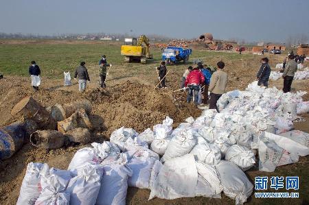 “生態炸彈”曝出利益鏈