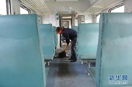 幕后故事：春運隱形人