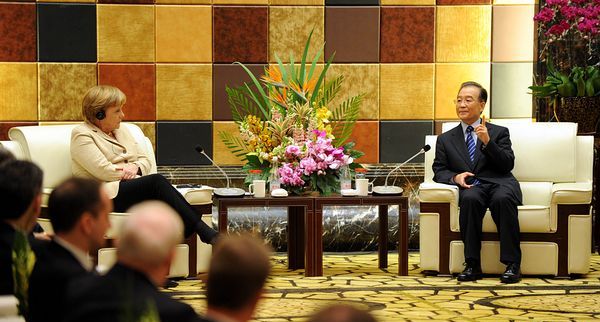 溫家寶：中國買斷歐洲是不符合現實的想法