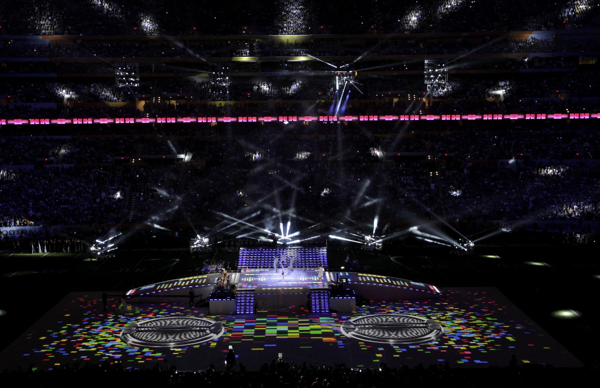 “美國春晚”30秒廣告350萬美元 兩黨“斗法”為選舉造勢(shì)