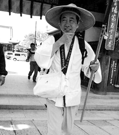 下臺政要在忙啥？老貝逍遙、盧拉抗癌、菅直人朝拜