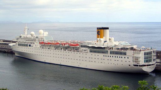 意大利載1000人郵輪失去動力在印度洋漂流