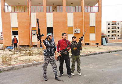 敘利亞政府軍控制騷亂中心霍姆斯部分地區