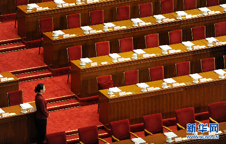 兩會因她們而美麗！