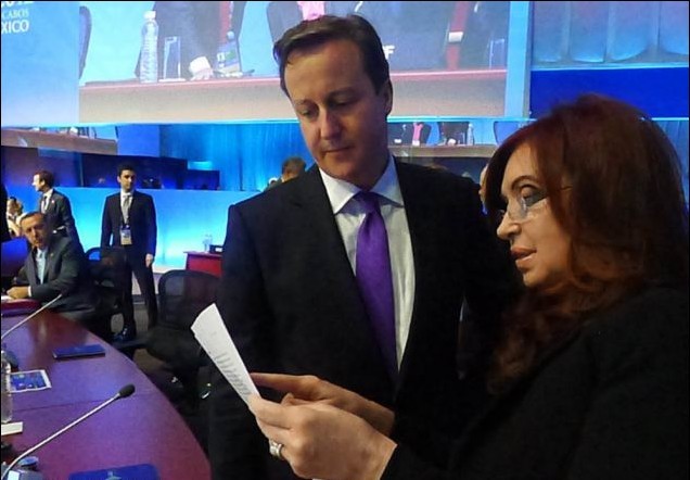 爭議島嶼口水戰升級 英國首相當面拒接阿根廷總統函件