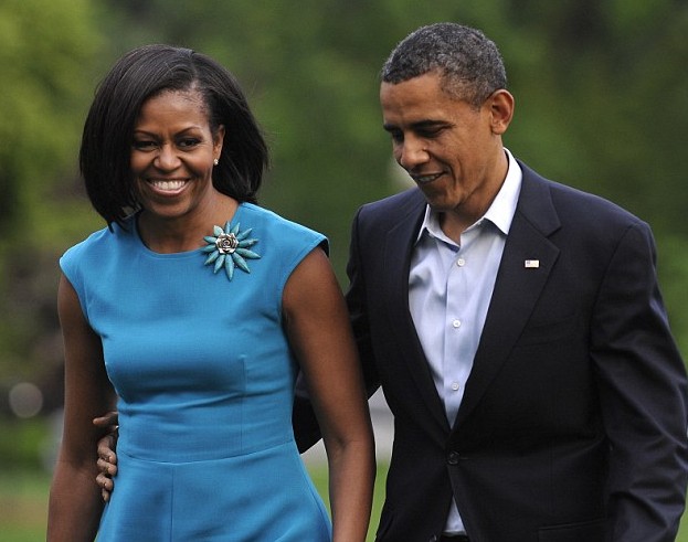 奧巴馬青澀年華情史曝光 曾力圖淡化“白色戀情”