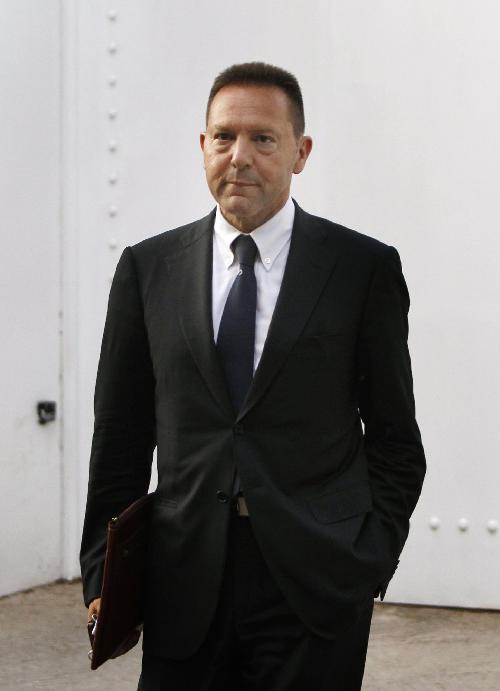 希臘任命雅典大學(xué)經(jīng)濟(jì)學(xué)教授為新財(cái)政部長(zhǎng)