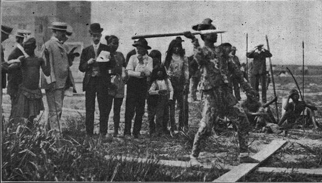 奧運史上可恥污點:侏儒、土著被逼參賽 狼狽不堪供人取樂