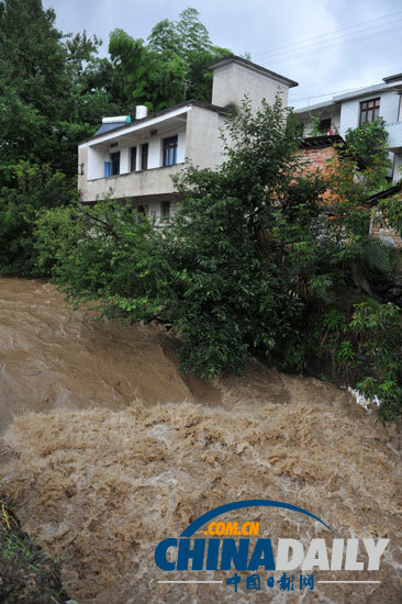 強臺風“海葵”登陸 浙蘇滬積極應對