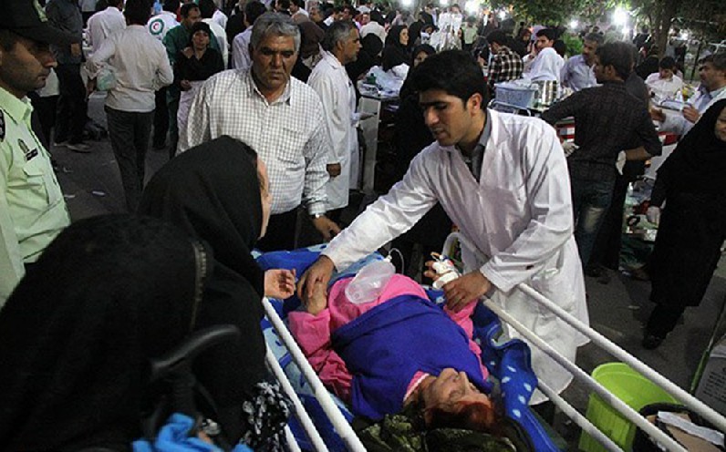 伊朗西北部連發兩次超6級地震數千死傷 醫療人員物資緊缺