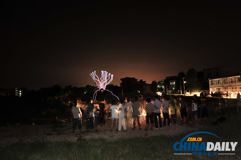 福建長樂：“閃電”樂隊