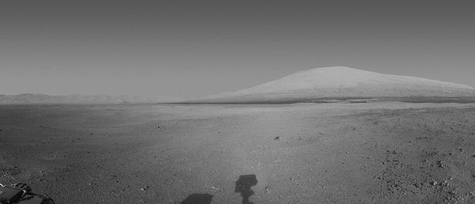 “好奇”號首次向火星巖石發射激光束 即將開啟探險之旅