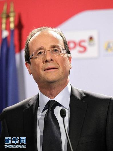 法國人士氣空前低落 奧朗德承認(rèn)危機“異常嚴(yán)重”