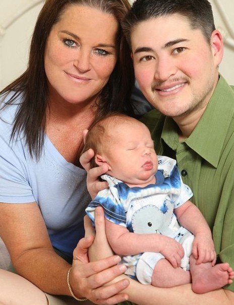 世界首位變性懷孕男再獲真愛(ài) 做好準(zhǔn)備懷第四胎