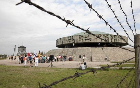 波蘭一城市擬在集中營旁建火葬廠 猶太人強(qiáng)烈抗議