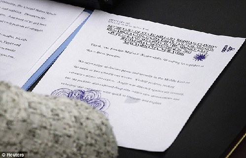 圖:美國國務卿也難專心 聯大會議上涂鴉消遣