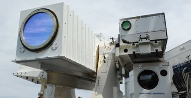 美國激光武器研發(fā)取得重大進展 或?qū)?年內(nèi)裝備軍艦