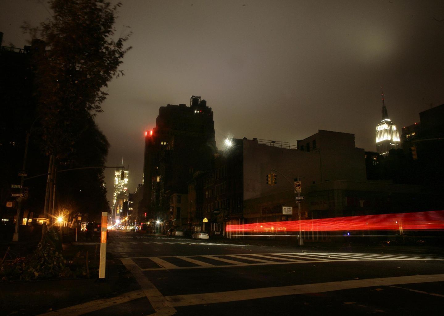 美政府動用戰略儲備抵御“油荒” 紐約馬拉松賽惹爭議被取消