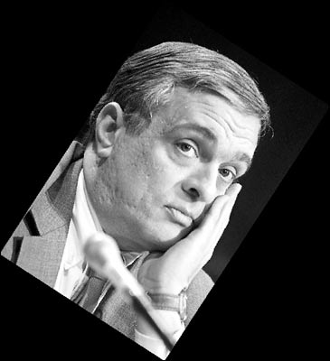 中情局長的不同命運 被迫下臺或離奇喪命