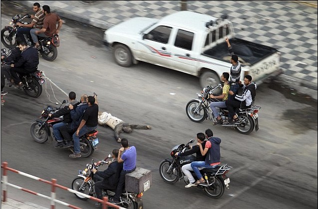 以色列“間諜”被拖尸游街 3名巴勒斯坦記者遭定點清除