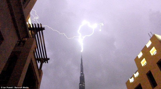 英王室鉆石展“奢華”登場 2012國際style之絕色美圖篇