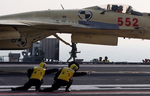 “二奶反腐”立奇功 2012國際style之非凡事件篇