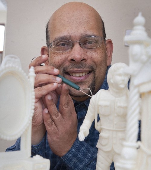 圖：超豪華勞斯萊斯、《小紅帽》場景 黃油雕塑好看不許吃