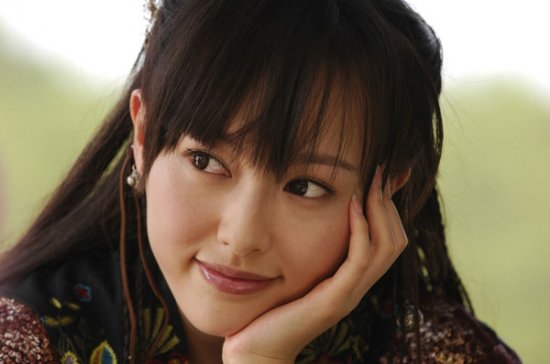 古韻悠悠姿態(tài)翩躚 娛樂(lè)圈最美古裝女子大搜羅