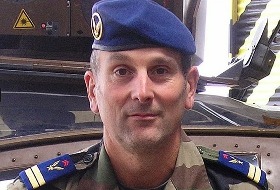 西共體啟動軍事干預(yù)馬里危機 英國將為法軍提供后勤支援