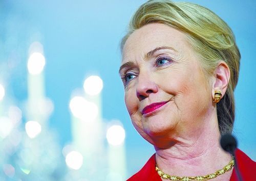 美媒:希拉里血栓壓迫視神經 或徹底失明
