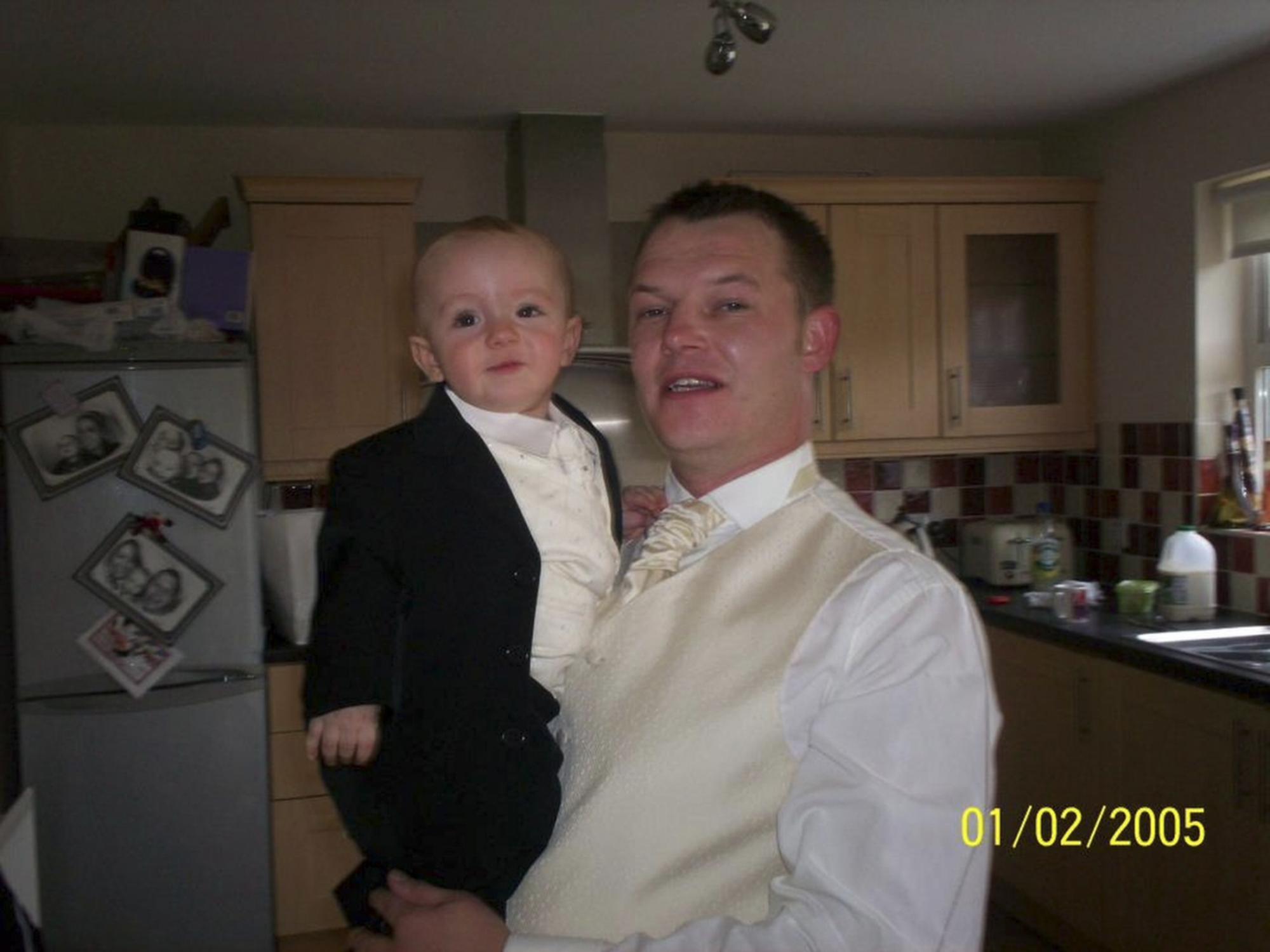 阿爾及利亞軍方發(fā)動空襲致數(shù)十人質(zhì)死亡 多國不滿