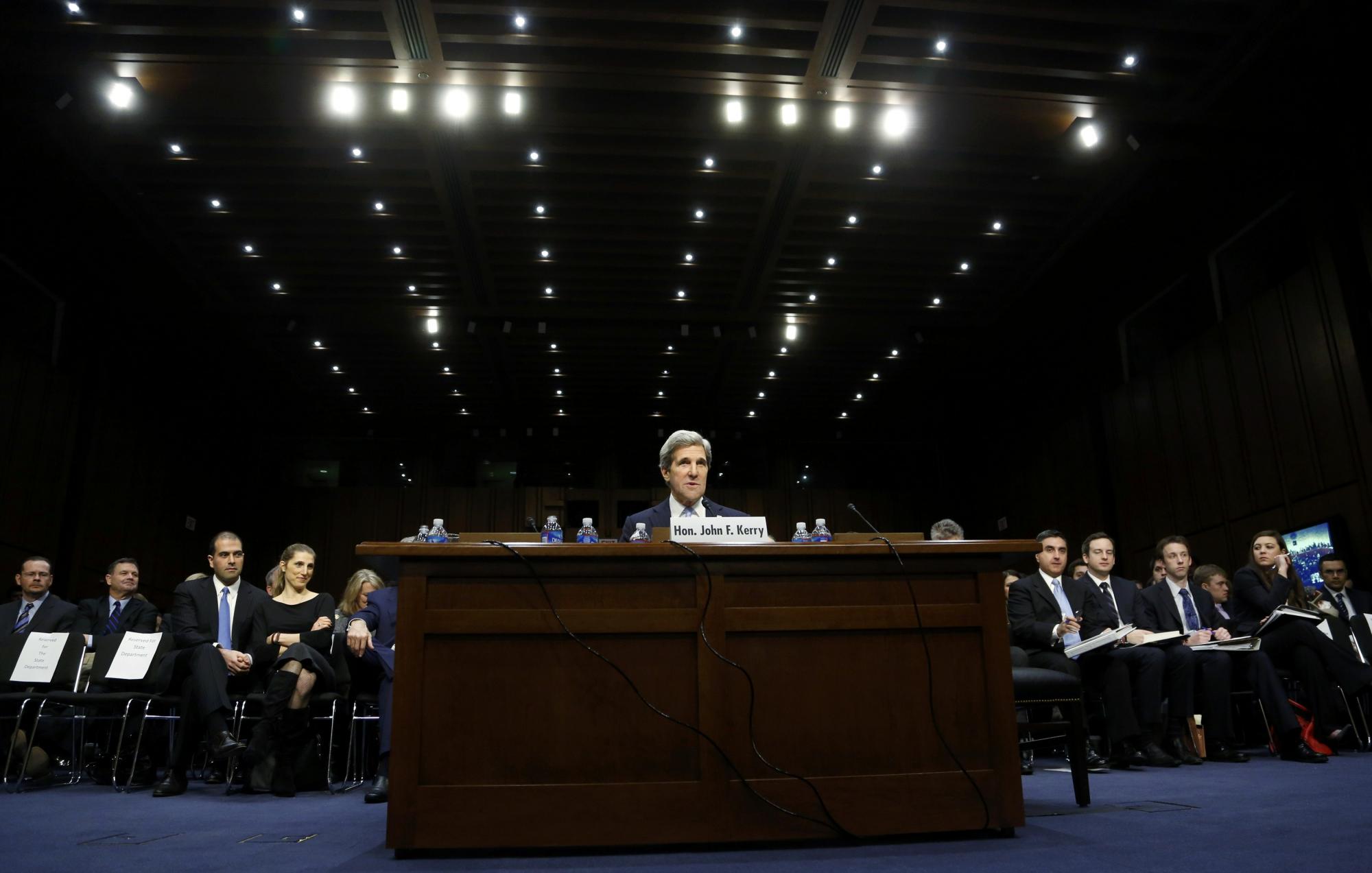 希拉里期待平衡中美關系 愿通過外交解決伊核問題