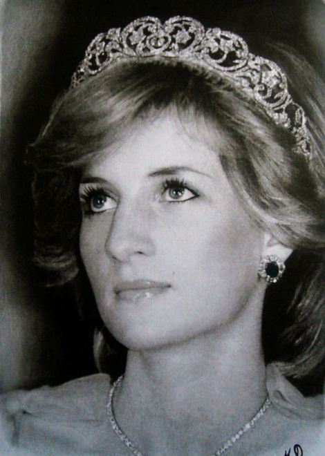 戴妃、蕾哈娜、碧昂斯 栩栩如生的明星鉛筆畫