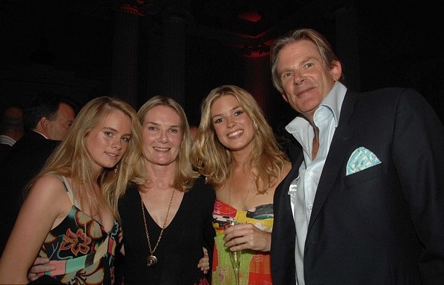 哈里王子為情所傷 嫩模女友態度捉摸不定或出國