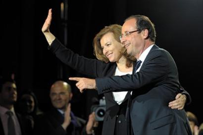 法國總統(tǒng)女友訪印期間將獲“名譽(yù)總統(tǒng)夫人”待遇