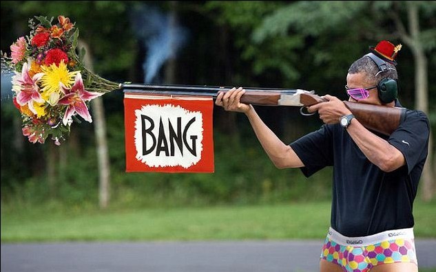 美步槍協(xié)會(huì)對(duì)射擊照片不買賬 奧巴馬接女議員“戰(zhàn)書”