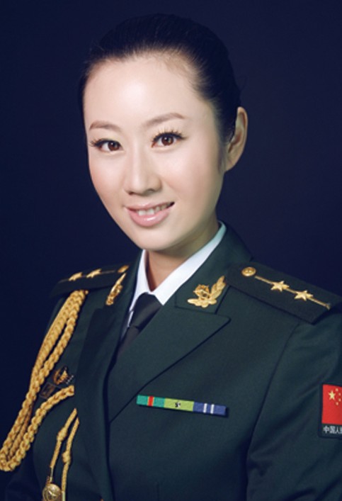 解放軍最新魅力女兵出爐：基層氣質美女多
